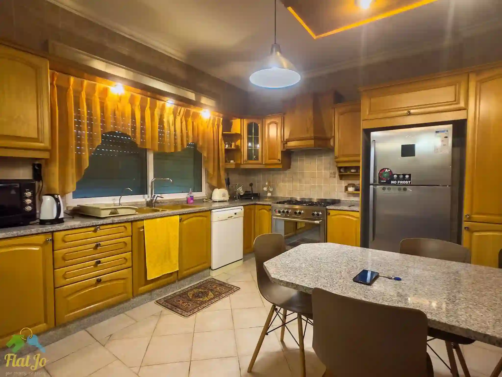 IMG_6794_Radiant_Photo