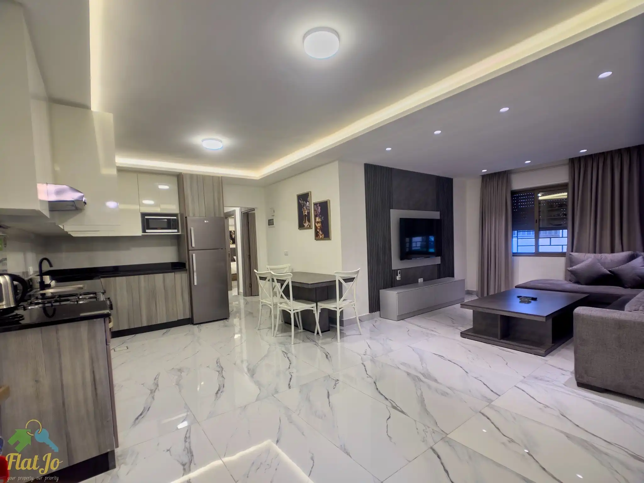 IMG_7944_Radiant_Photo