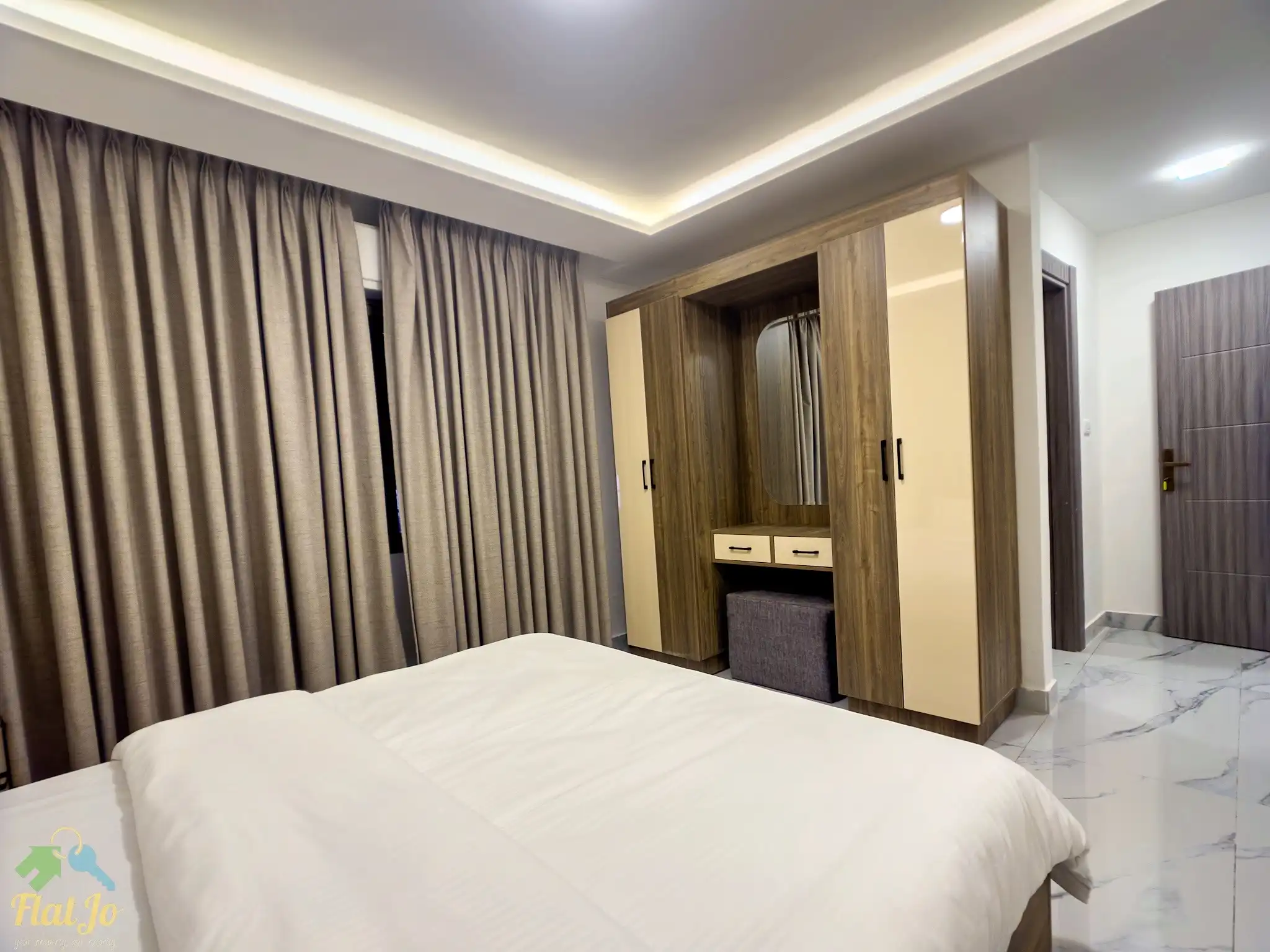 IMG_7959_Radiant_Photo